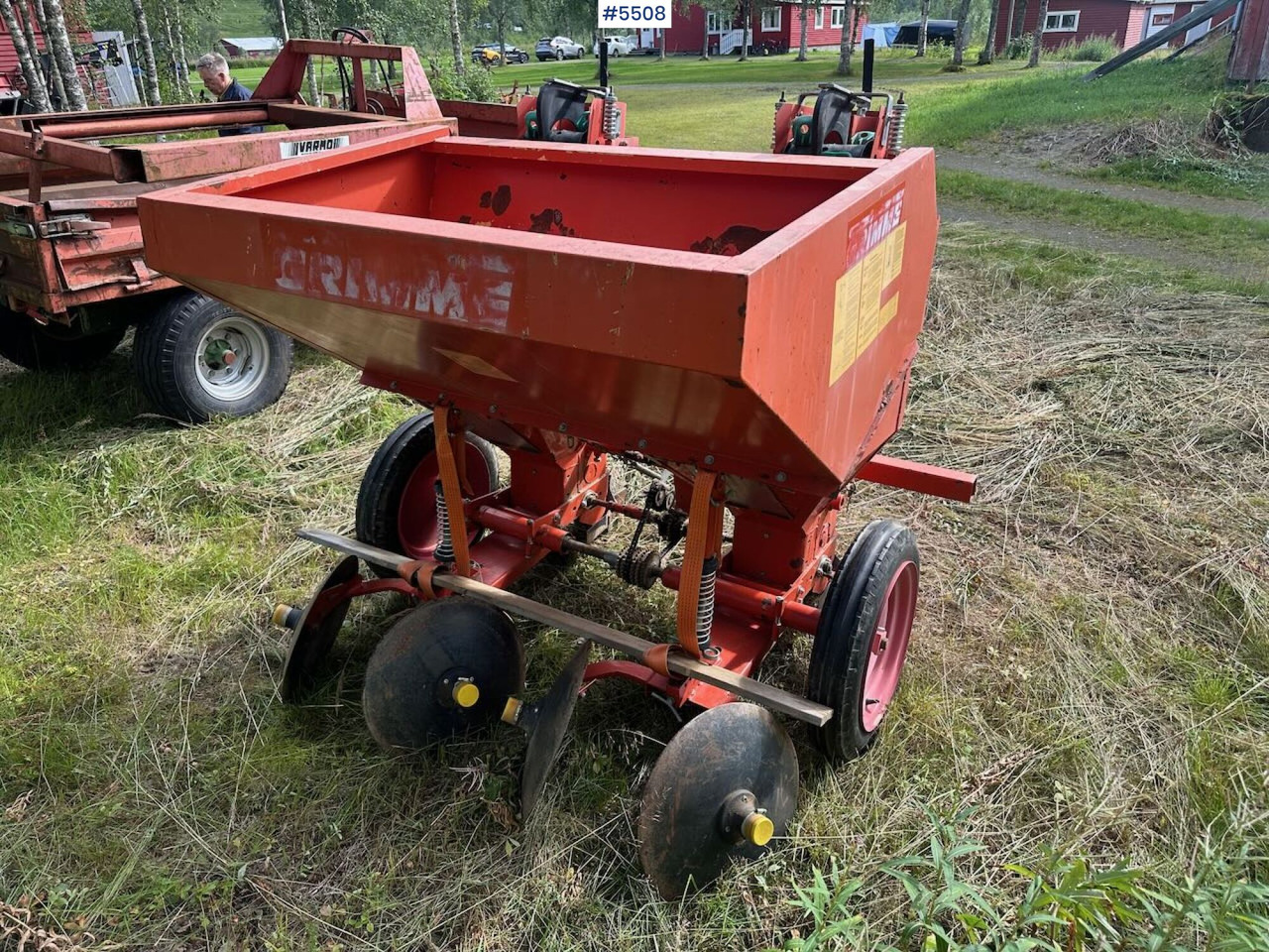 2002 Grimme potato planter - Outils du sol: photos 4 2002 Grimme potato planter - Outils du sol: photos 4