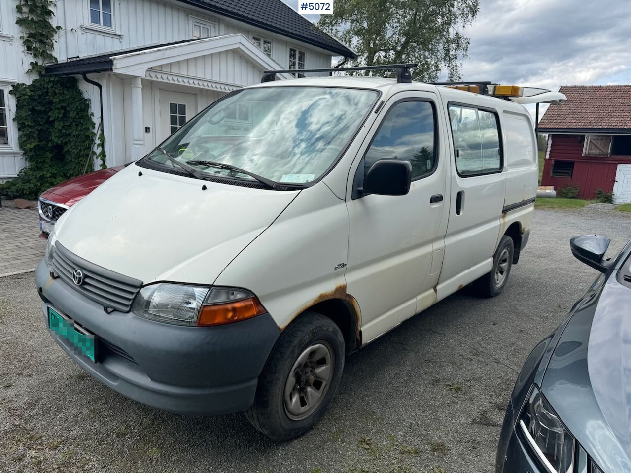 2003 Toyota Hiace 4wd - Fourgon utilitaire: photos 1 2003 Toyota Hiace 4wd - Fourgon utilitaire: photos 1