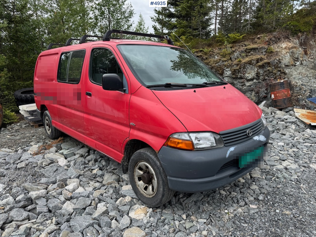 2005 Toyota Hiace 4WD Van. - Fourgon utilitaire: photos 4 2005 Toyota Hiace 4WD Van. - Fourgon utilitaire: photos 4