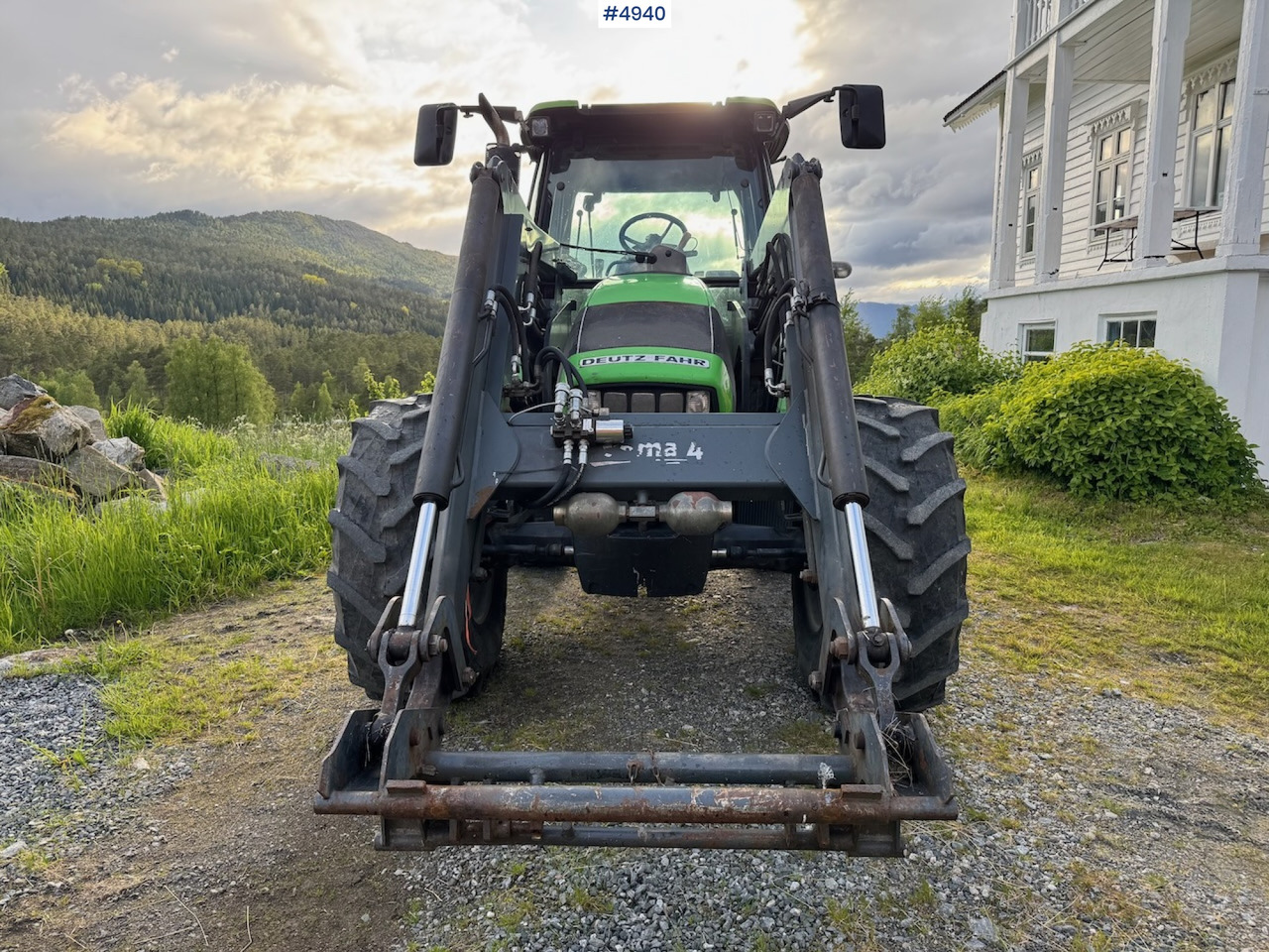 2006 Deutz-Fahr Agrotron K90 w/front loader. - Tracteur agricole: photos 4 2006 Deutz-Fahr Agrotron K90 w/front loader. - Tracteur agricole: photos 4