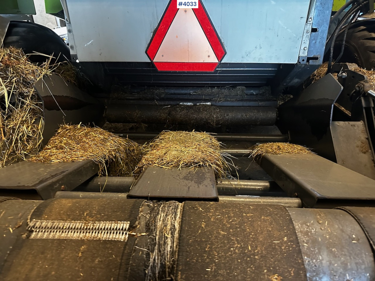 Matériel de fenaison 2008 Claas rollant 355 uniwrap round baler press: photos 19 Matériel de fenaison 2008 Claas rollant 355 uniwrap round baler press: photos 19