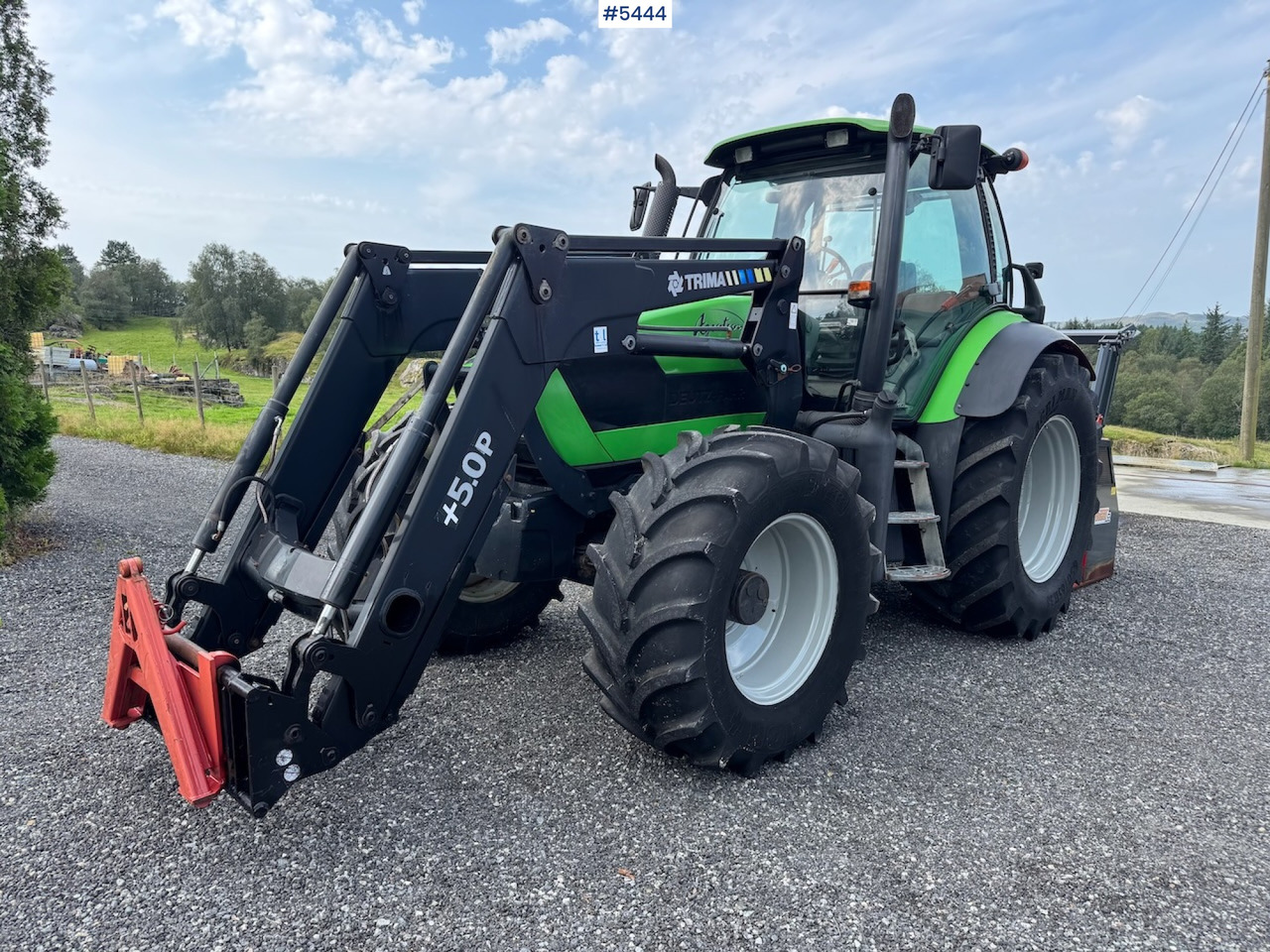 2008 Deutz Fahr Agrotron 150.7 w/ front loader. - Tracteur agricole: photos 1 2008 Deutz Fahr Agrotron 150.7 w/ front loader. - Tracteur agricole: photos 1