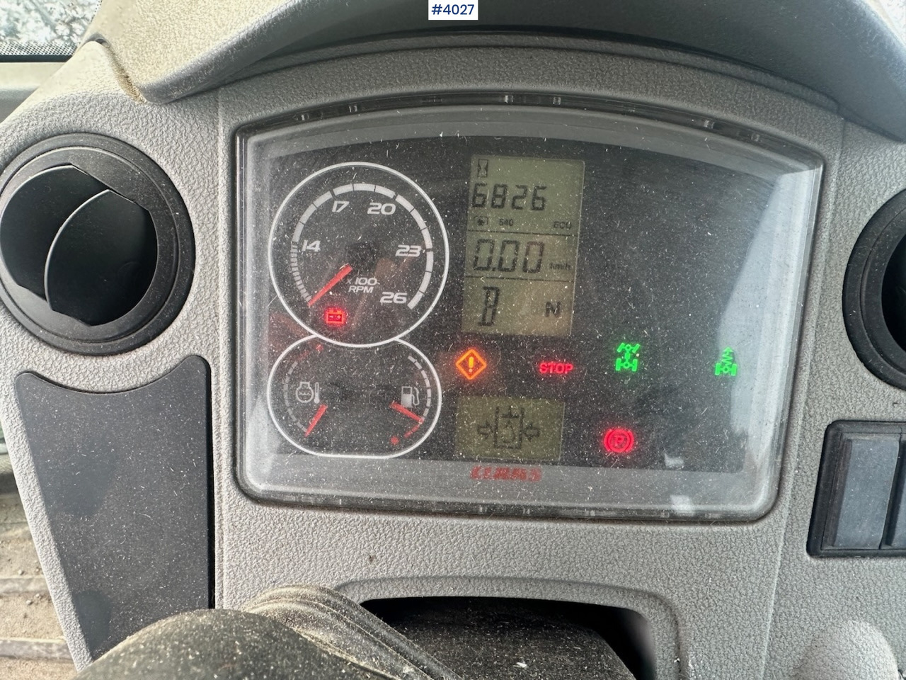 Tracteur agricole 2010 Claas Arion 640 4x4 Tractor: photos 17