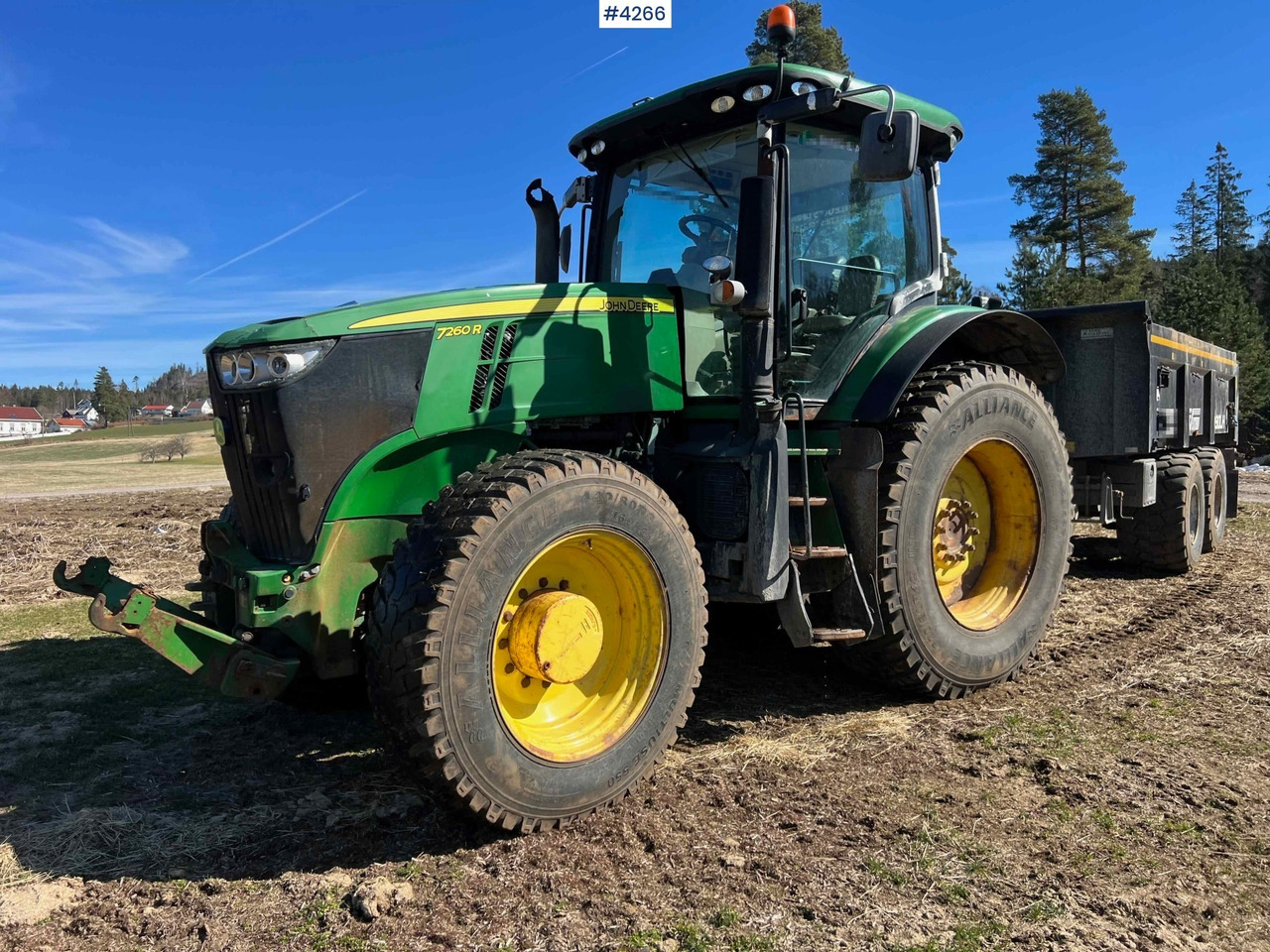 2012 John Deere 7260R Tractor w/ PTO - Tracteur agricole: photos 4 2012 John Deere 7260R Tractor w/ PTO - Tracteur agricole: photos 4