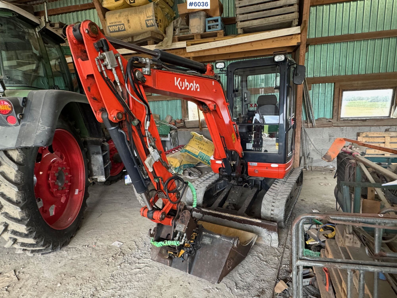 2013 Kubota kx71-3 w/ Rotor tilt, gravel bucket and sanding bucket! - Pelle: photos 2 2013 Kubota kx71-3 w/ Rotor tilt, gravel bucket and sanding bucket! - Pelle: photos 2