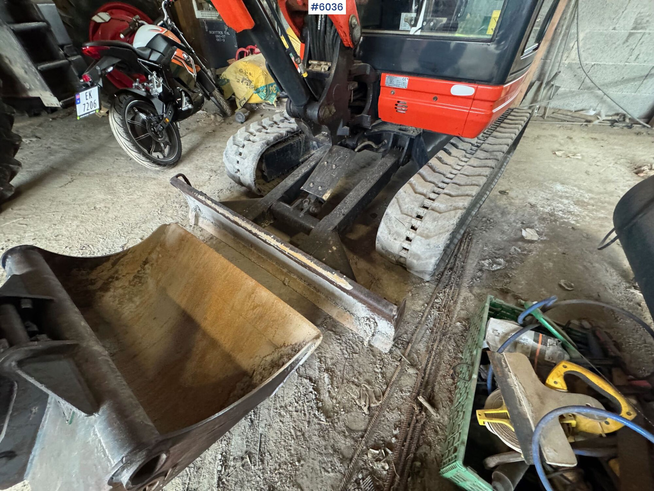Pelle 2013 Kubota kx71-3 w/ Rotor tilt, gravel bucket and sanding bucket!: photos 18