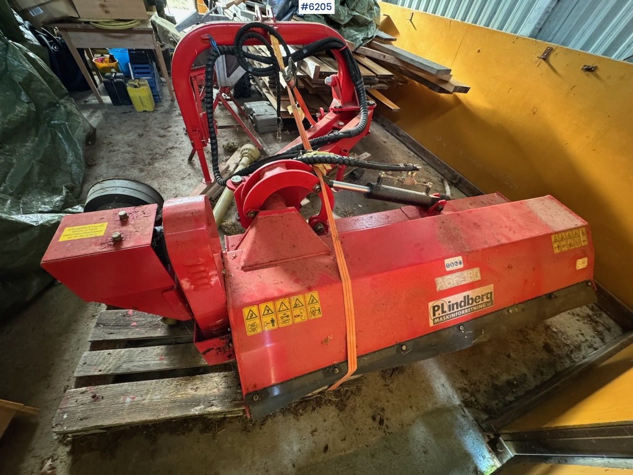 2015 AGF 180 Pasture Topper with Side Shift - Matériel de fenaison: photos 2 2015 AGF 180 Pasture Topper with Side Shift - Matériel de fenaison: photos 2