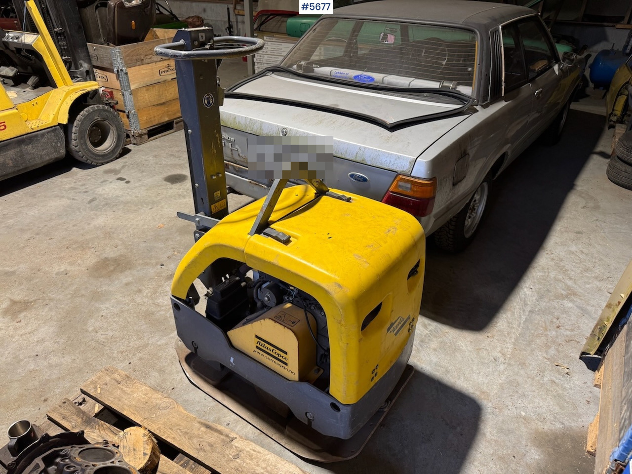 2015 Atlas Copco LG 400 Vibro Plate. - Plaque vibrante: photos 4 2015 Atlas Copco LG 400 Vibro Plate. - Plaque vibrante: photos 4