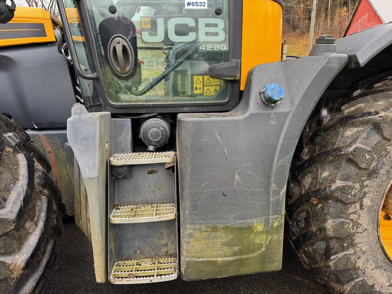 2015 JCB Fastrack 4220 w/ front hydraulics, front PTO and plow plate. Low hours! - Tracteur agricole: photos 5 2015 JCB Fastrack 4220 w/ front hydraulics, front PTO and plow plate. Low hours! - Tracteur agricole: photos 5