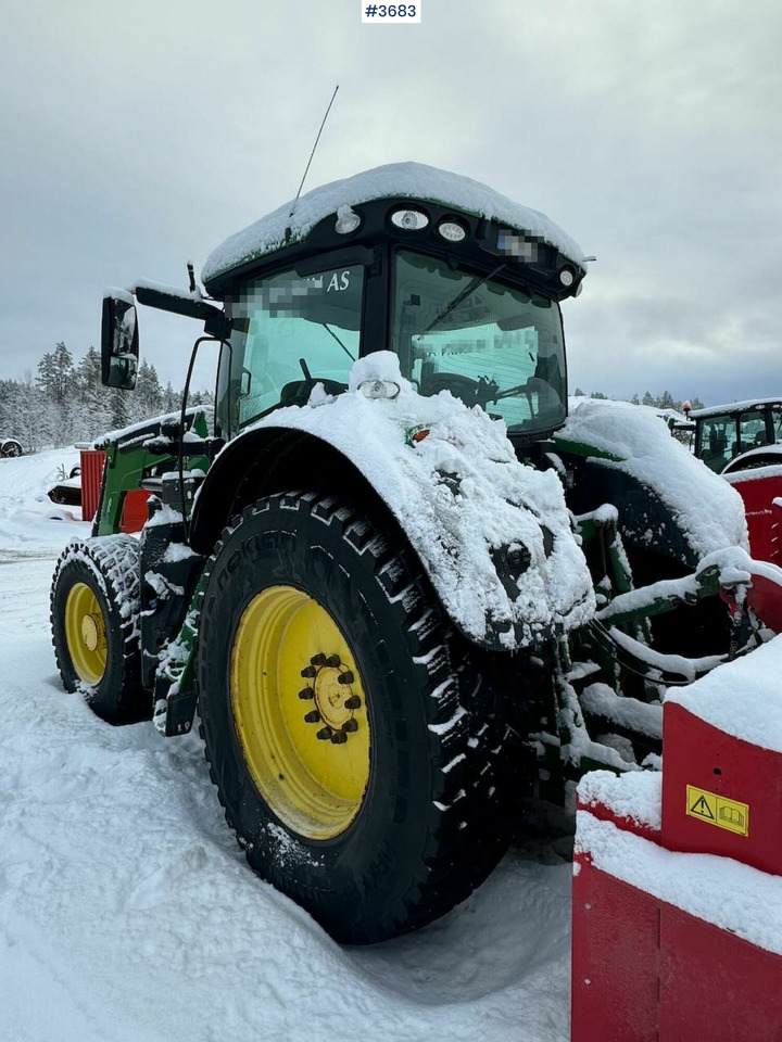 Tracteur agricole 2016 John Deere 6175R 4x4 w/ front loader: photos 6