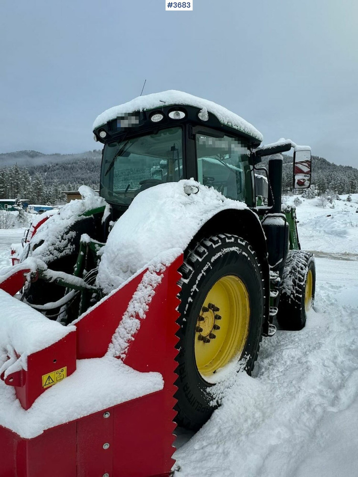 Tracteur agricole 2016 John Deere 6175R 4x4 w/ front loader: photos 7