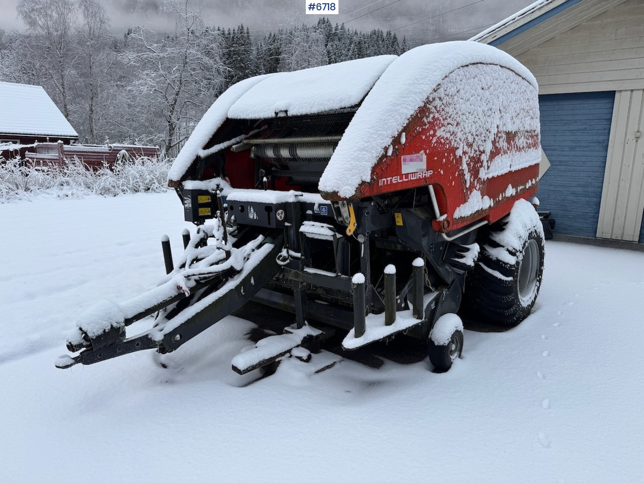 2016 Kuhn I-BIO Intelliwrap Round baler. Never been used! - Matériel de fenaison: photos 3 2016 Kuhn I-BIO Intelliwrap Round baler. Never been used! - Matériel de fenaison: photos 3