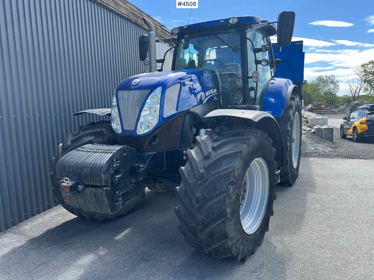 2016 New Holland T7.270 Tractor w/ 2021 Foss-Eik trailer - Tracteur agricole: photos 2 2016 New Holland T7.270 Tractor w/ 2021 Foss-Eik trailer - Tracteur agricole: photos 2
