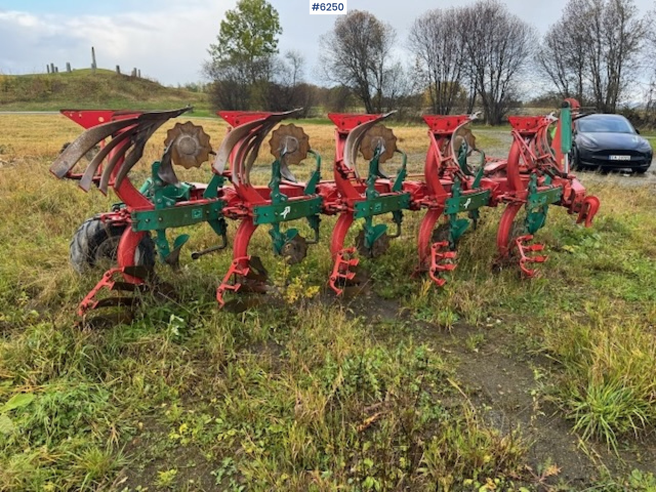 2017 Kverneland EG 5-coil reversible plow w/ new coulters and extra equipment! - Outils du sol: photos 3 2017 Kverneland EG 5-coil reversible plow w/ new coulters and extra equipment! - Outils du sol: photos 3