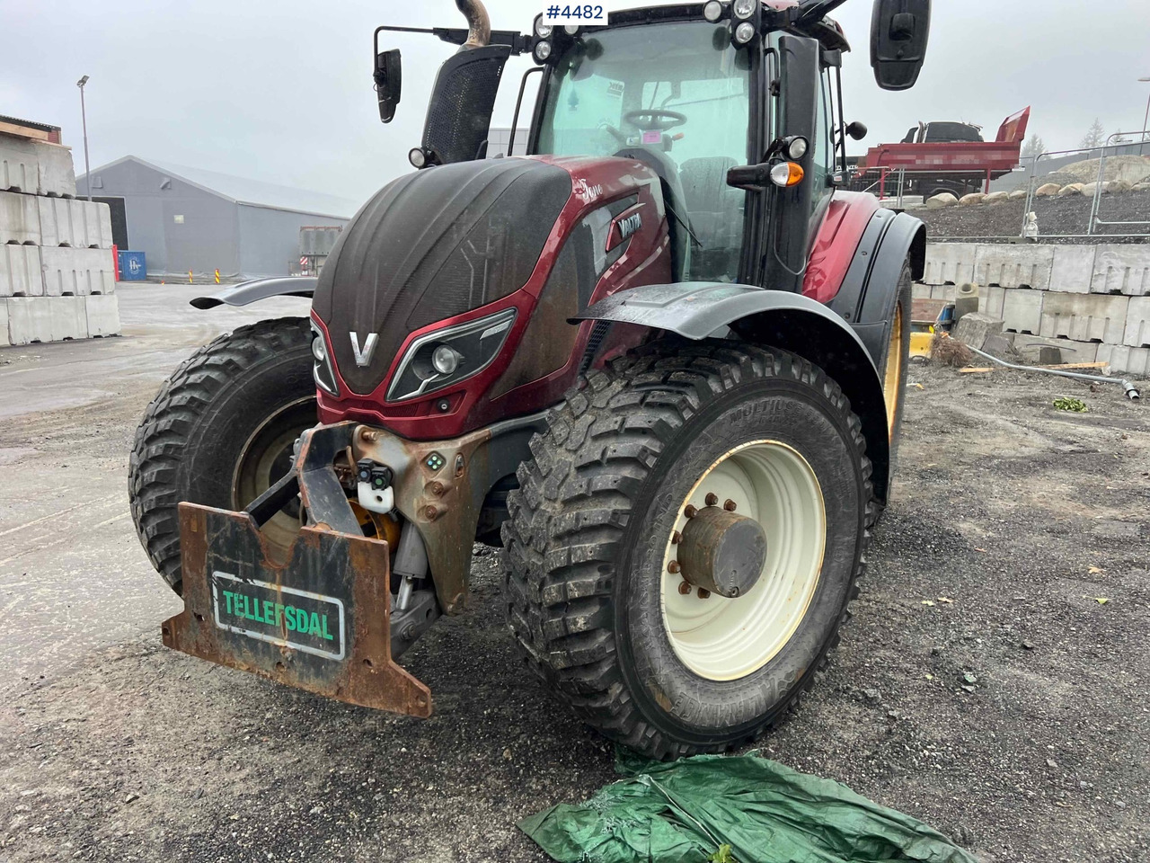 2017 Valtra T234 tractor Plow rigged Tractor - Tracteur agricole: photos 1 2017 Valtra T234 tractor Plow rigged Tractor - Tracteur agricole: photos 1