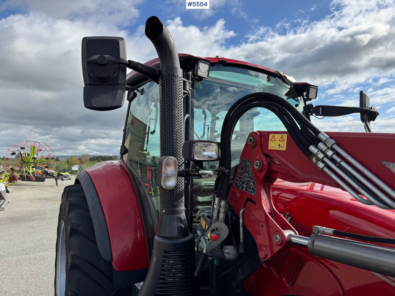 2019 Case IH Luxxum 120 m/ frontlaster. - Tracteur agricole: photos 3 2019 Case IH Luxxum 120 m/ frontlaster. - Tracteur agricole: photos 3