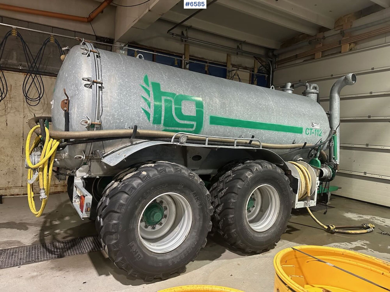 2019 Garcia vacuum truck 11.2 m³ w/ cannon. Never been dirty in. - Outils du sol: photos 3 2019 Garcia vacuum truck 11.2 m³ w/ cannon. Never been dirty in. - Outils du sol: photos 3
