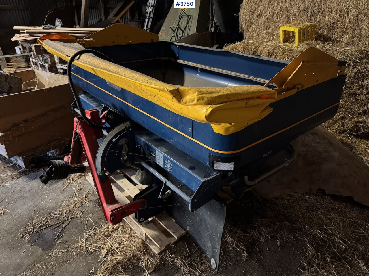 2022 Bogballe L20 Plus w/Calibrator ICON - Distributeur d'engrais: photos 3 2022 Bogballe L20 Plus w/Calibrator ICON - Distributeur d'engrais: photos 3