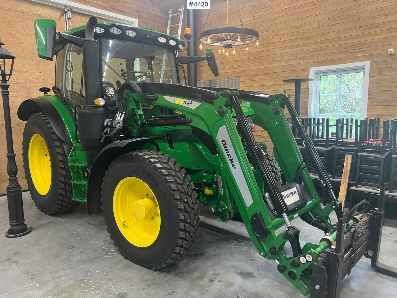 2024 John Deere 6150R w/ Quicke Front Loader & Bucket - Tracteur agricole: photos 1 2024 John Deere 6150R w/ Quicke Front Loader & Bucket - Tracteur agricole: photos 1