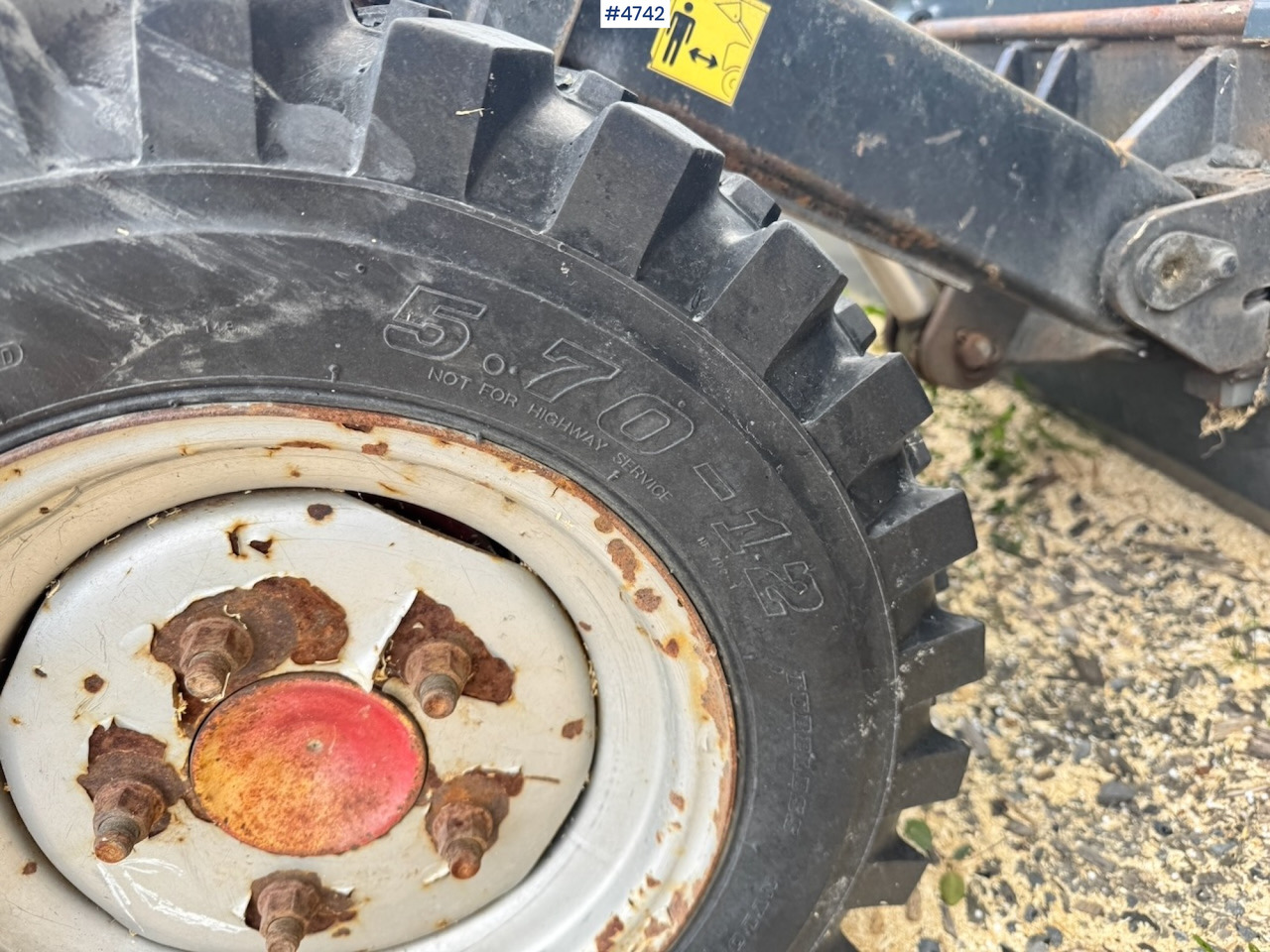 Valet de ferme Approx. 2000 Norcar Agromatic 760 Skid Steer Loader. (needs repair): photos 9
