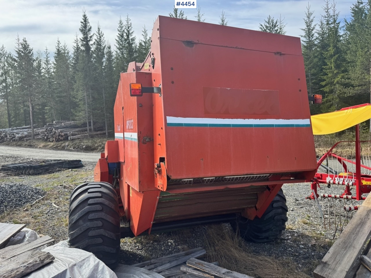 Circa 1994 Orkel GP1202 Round Baler - Matériel de fenaison: photos 3 Circa 1994 Orkel GP1202 Round Baler - Matériel de fenaison: photos 3