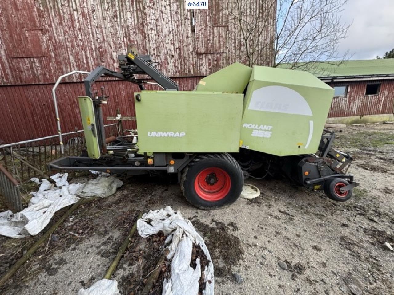 Claas Rollant 255 Uniwrap – 2010 model Condition: Repair project / for parts - Matériel de fenaison: photos 4 Claas Rollant 255 Uniwrap – 2010 model Condition: Repair project / for parts - Matériel de fenaison: photos 4