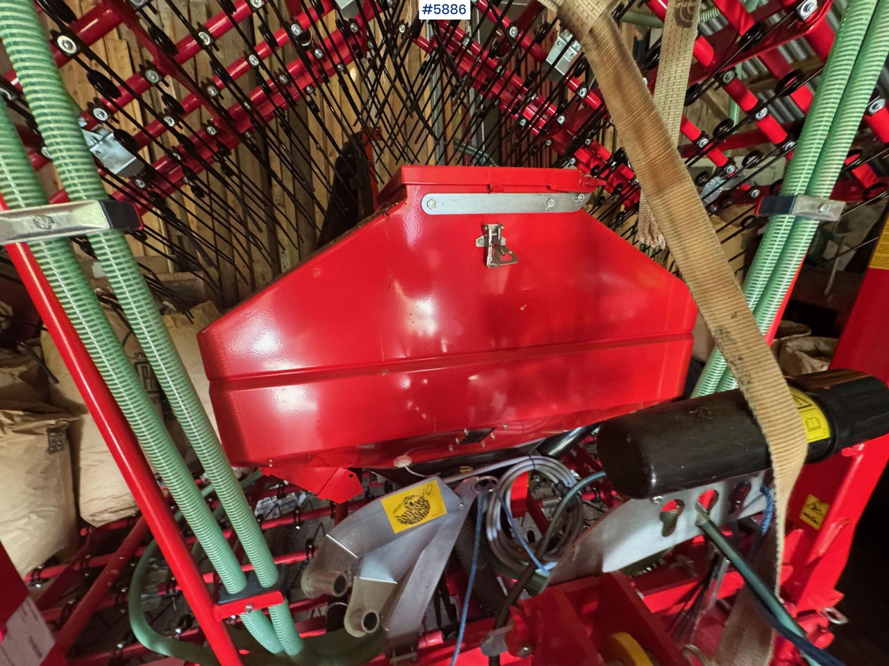 Combiné de semis neuf Einböck Pneumaticstar-STI 600 pneumatic seeder, year 2020. Never used – like new!: photos 15