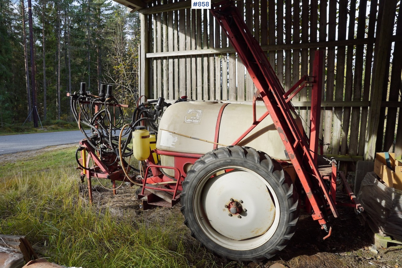 Hardi Sprayer 1500L 12M - Pulvérisateur traîné: photos 2 Hardi Sprayer 1500L 12M - Pulvérisateur traîné: photos 2