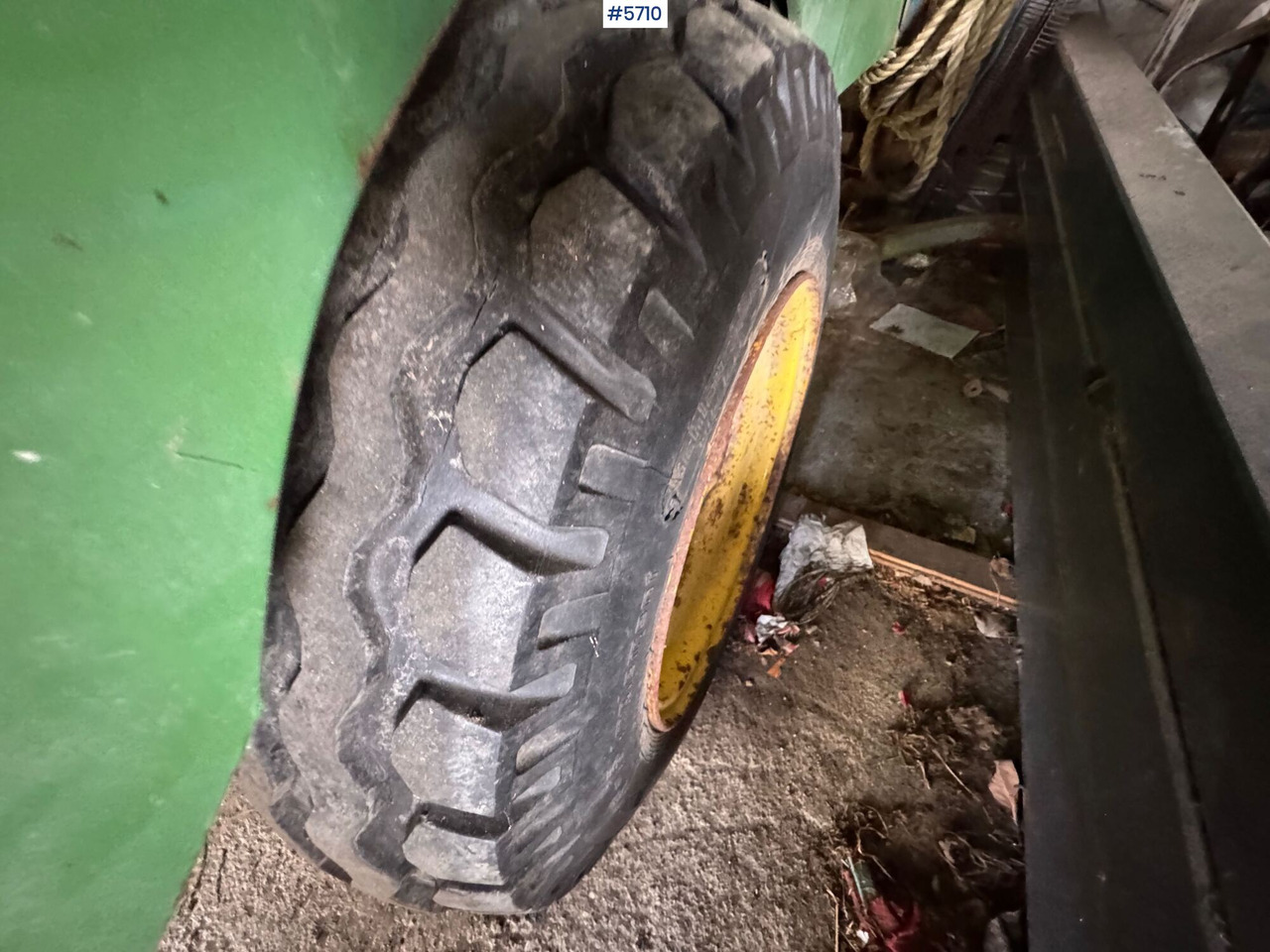 Matériel de fenaison John Deere 336 Square baler.: photos 17 Matériel de fenaison John Deere 336 Square baler.: photos 17