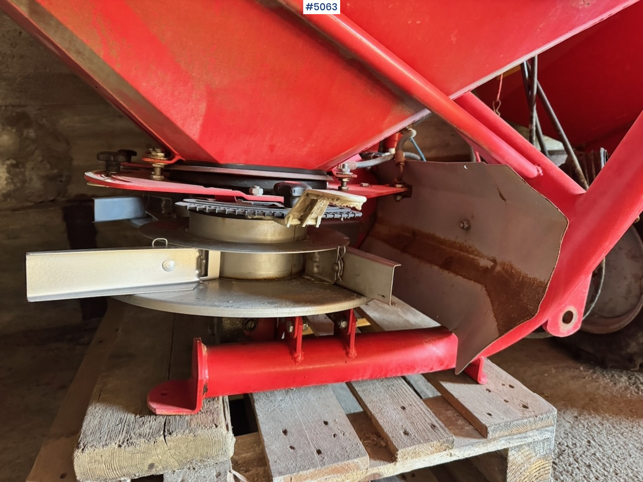 Kverneland Accord Fertilizer spreader - Distributeur d'engrais: photos 3 Kverneland Accord Fertilizer spreader - Distributeur d'engrais: photos 3