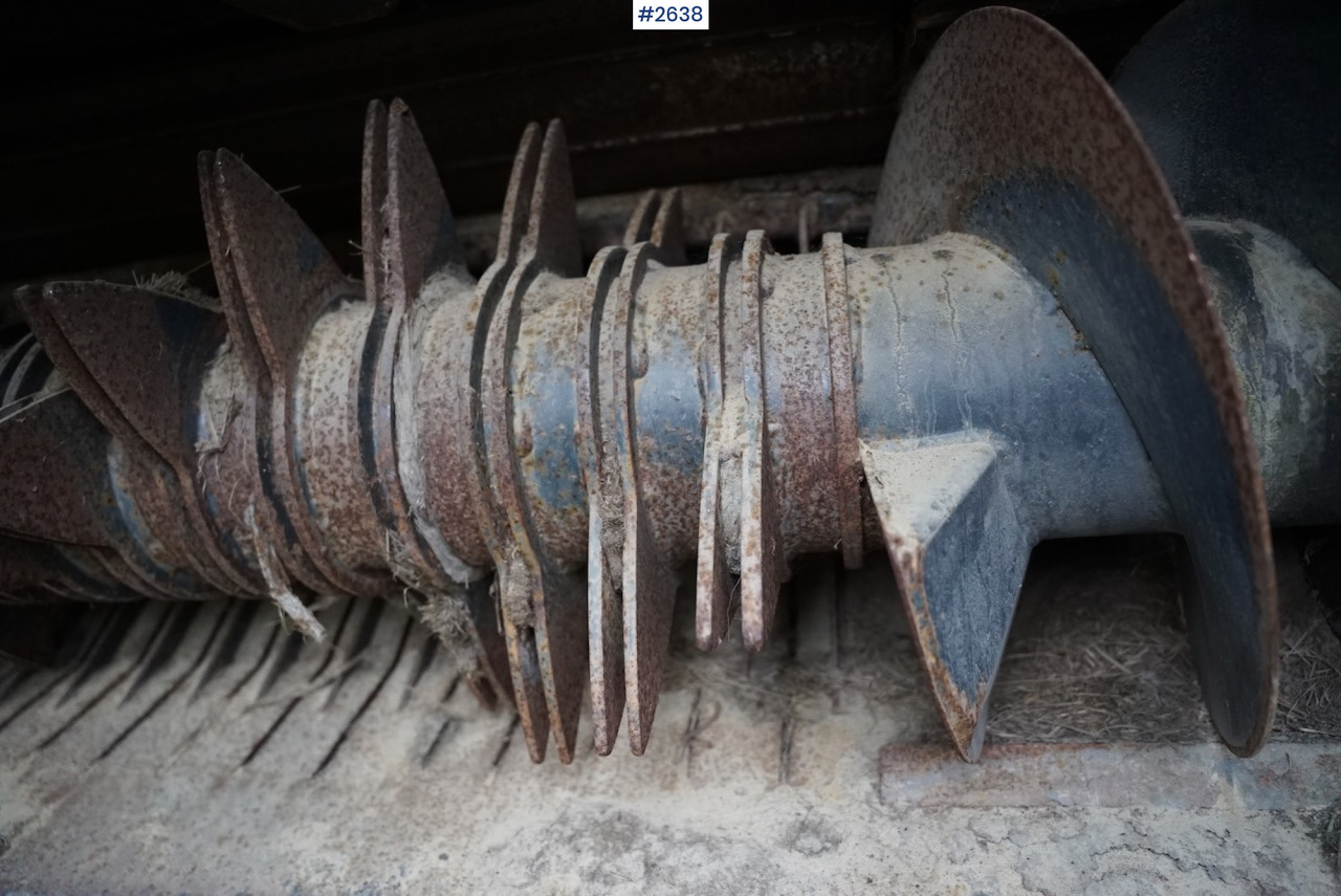 Matériel de fenaison Kverneland Vicon RF 130 rep. object: photos 11