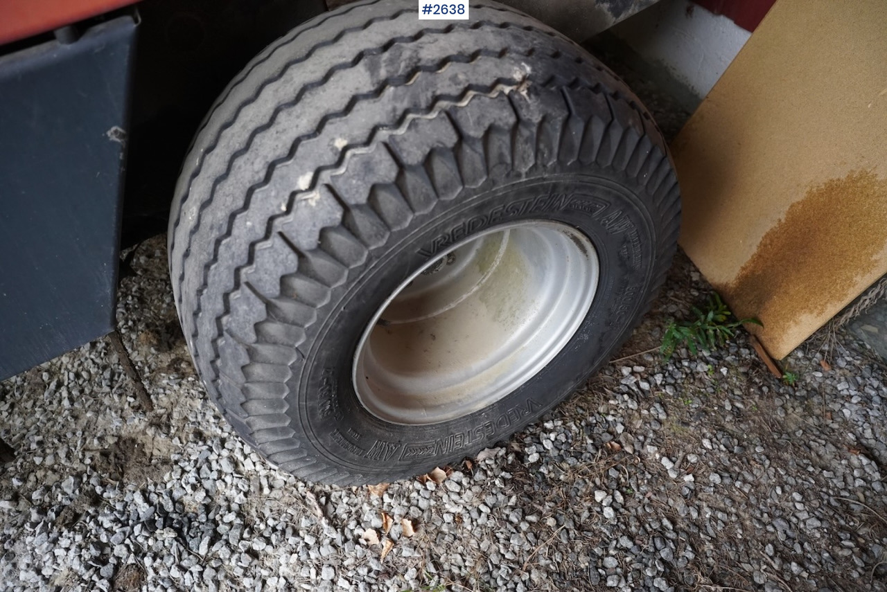 Matériel de fenaison Kverneland Vicon RF 130 rep. object: photos 14