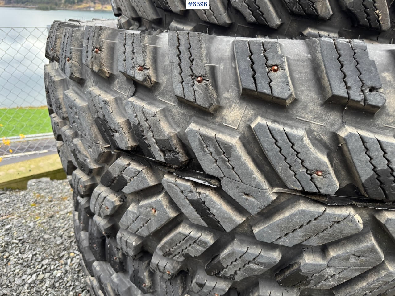 Nokian TRI 540/65 R30 og 650/65 R42. - Pneu pour Machine agricole: photos 3 Nokian TRI 540/65 R30 og 650/65 R42. - Pneu pour Machine agricole: photos 3