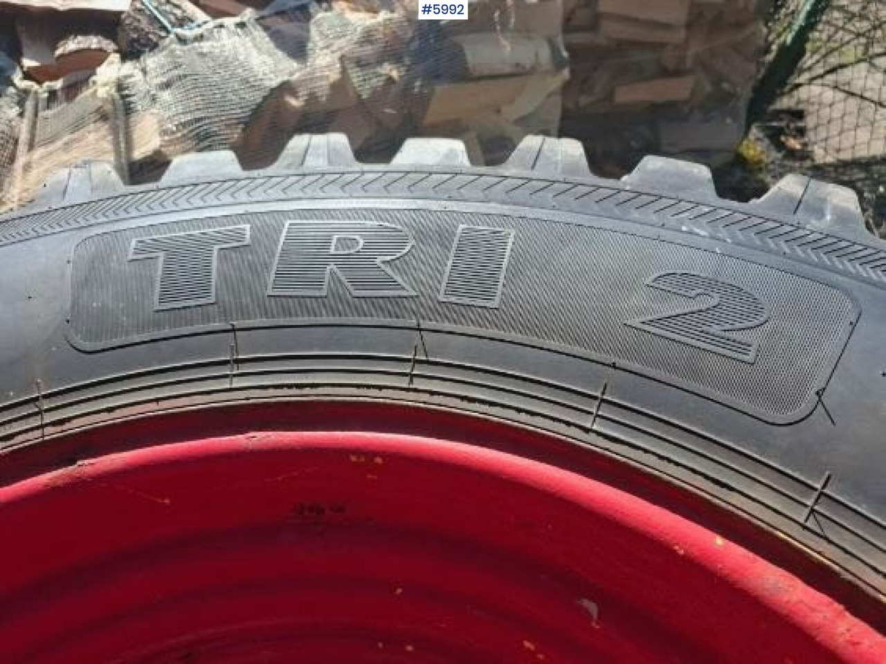 Nokian TRI2 2stk dekk på felg 540/65R30 - Roue complète: photos 4 Nokian TRI2 2stk dekk på felg 540/65R30 - Roue complète: photos 4
