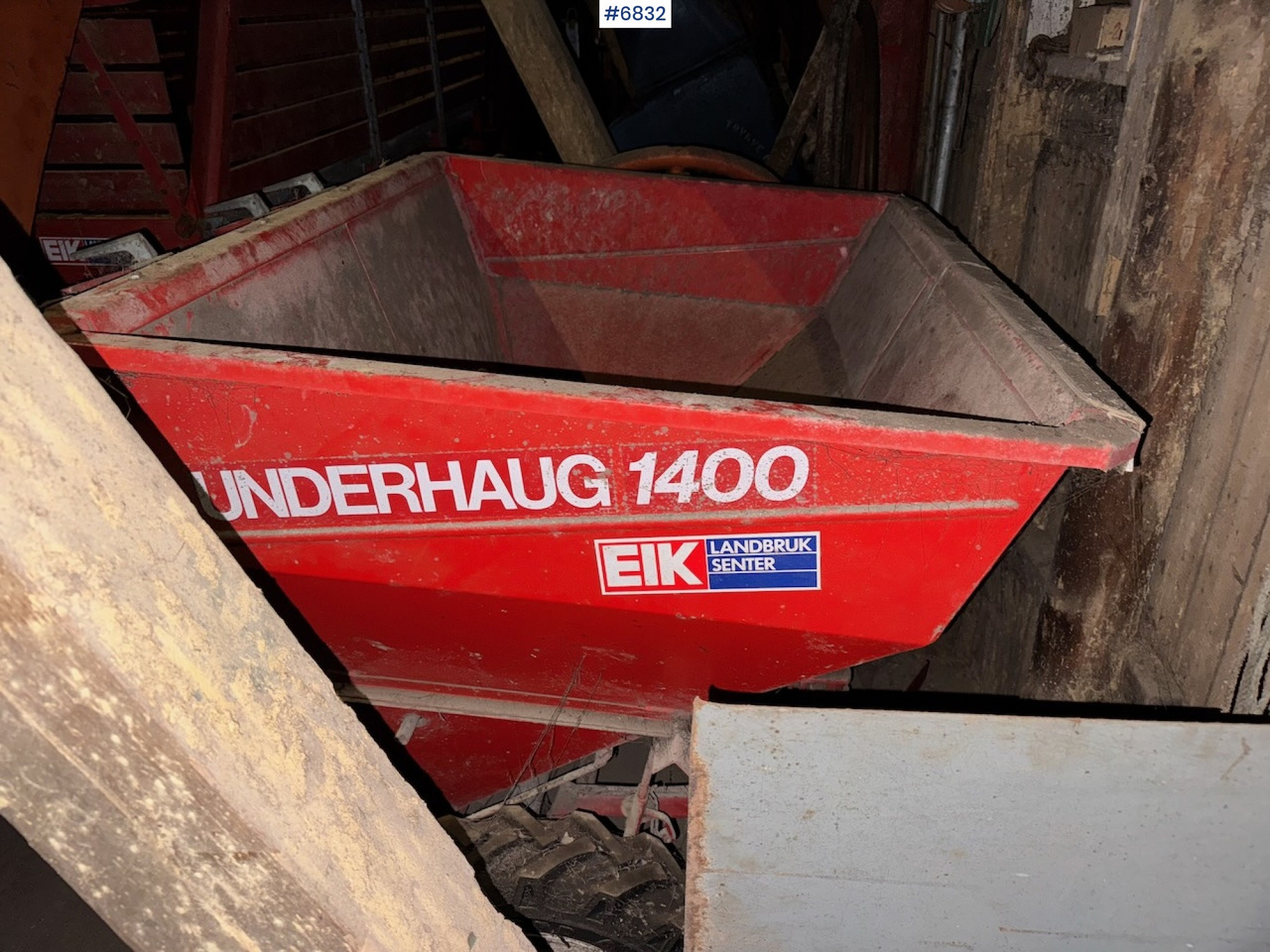 Underhaug 1400 Potato Setter - Outils du sol: photos 2 Underhaug 1400 Potato Setter - Outils du sol: photos 2