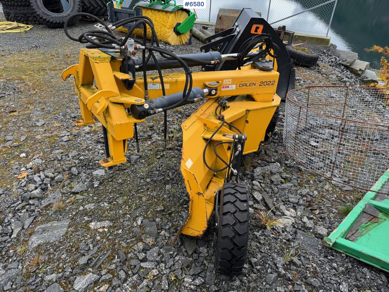 2012 Dalen 2022 Plow. - Véhicule de voirie/ Spécial: photos 3 2012 Dalen 2022 Plow. - Véhicule de voirie/ Spécial: photos 3