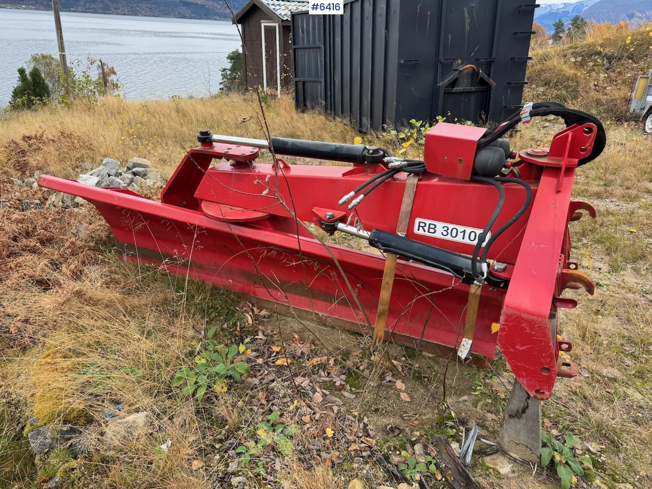 2022 Igland RB 30100 Snowblade. - Véhicule de voirie/ Spécial: photos 1 2022 Igland RB 30100 Snowblade. - Véhicule de voirie/ Spécial: photos 1