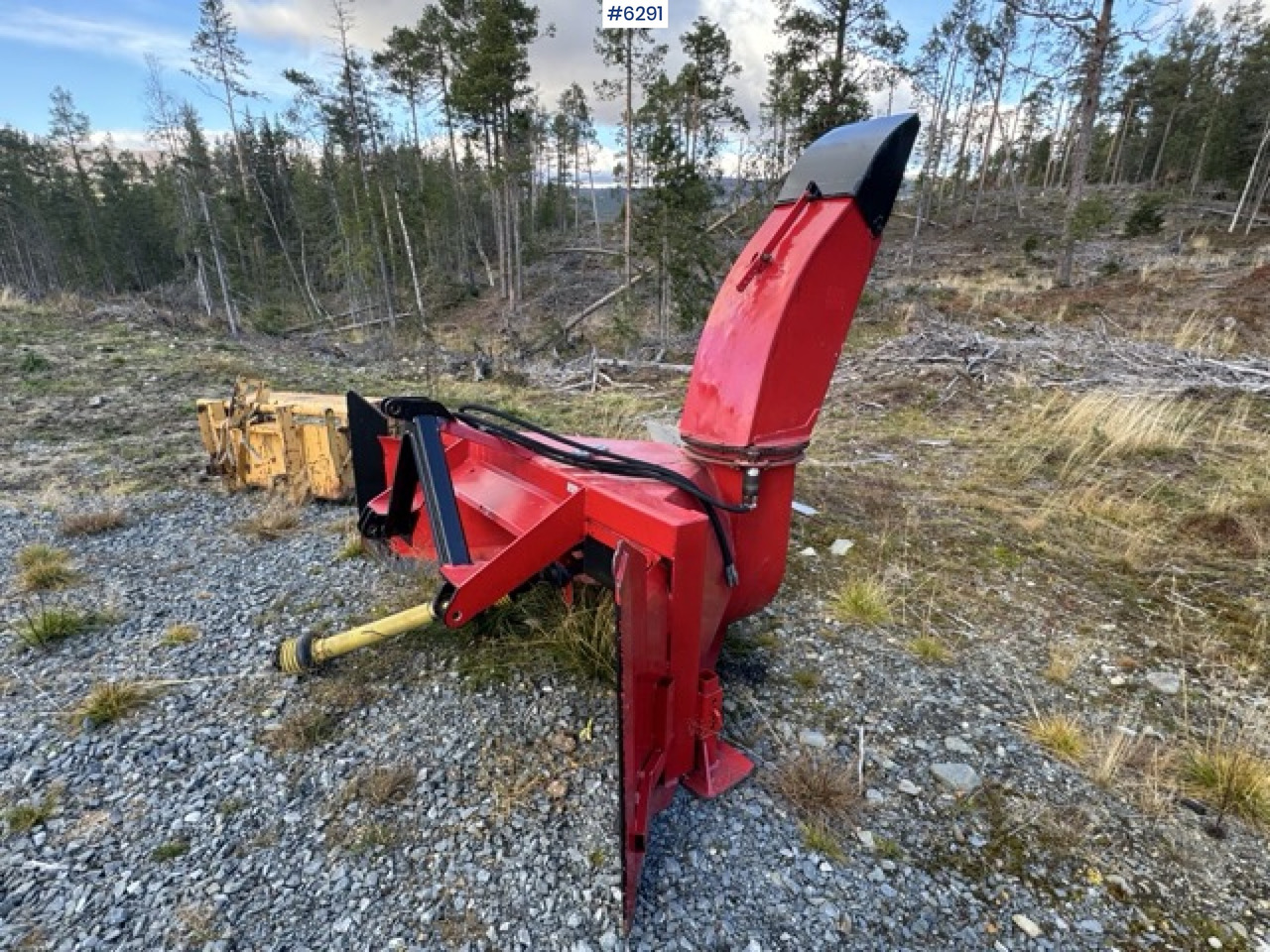 Dalen 978A Two-Stage Snow Blower - Véhicule de voirie/ Spécial: photos 1 Dalen 978A Two-Stage Snow Blower - Véhicule de voirie/ Spécial: photos 1