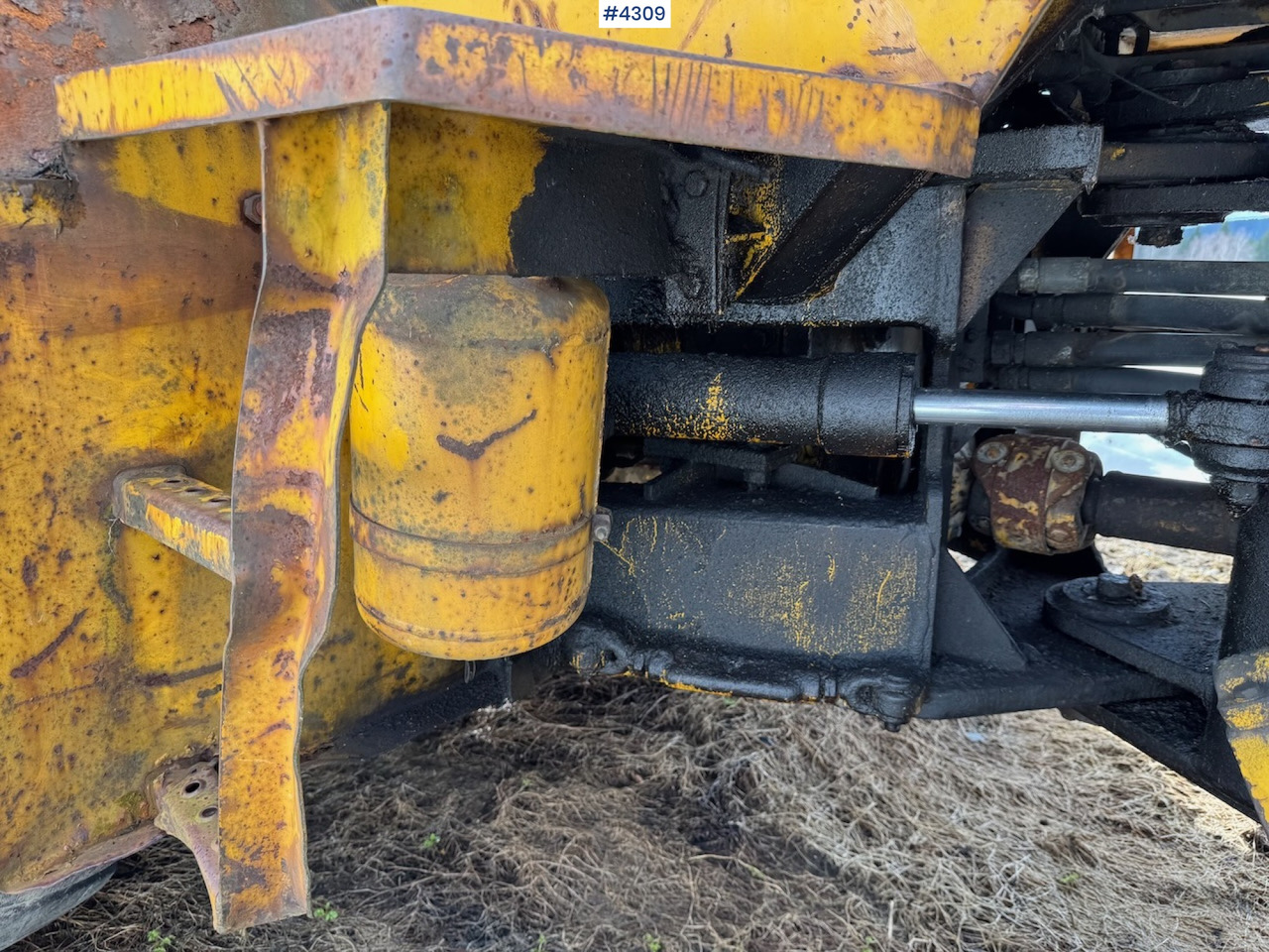 Chargeuse sur pneus Volvo LM 845 hjullaster: photos 16