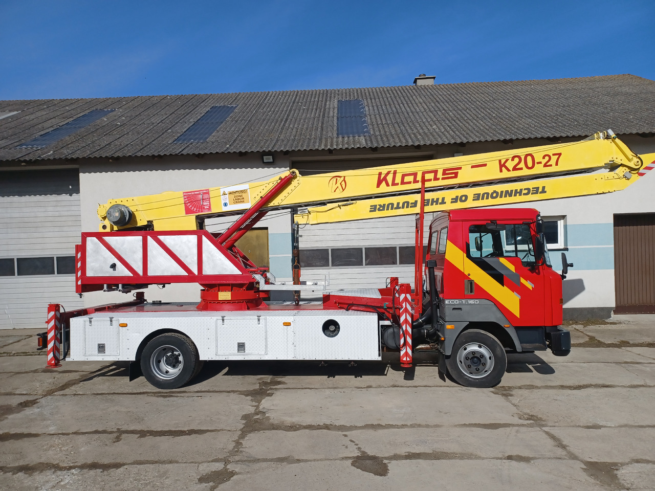 Nissan ECO - T.160 - Grue mobile: photos 3 Nissan ECO - T.160 - Grue mobile: photos 3