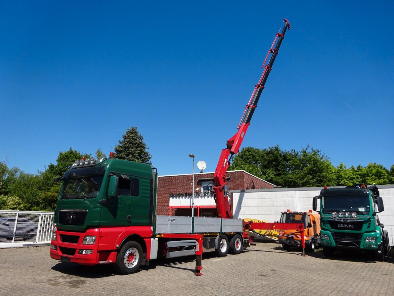 MAN 26.480 TGX + MKG HLK531 Kran +Lift-Lenkachse - Camion grue: photos 4 MAN 26.480 TGX + MKG HLK531 Kran +Lift-Lenkachse - Camion grue: photos 4