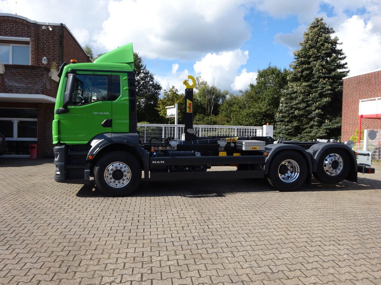 MAN 26.520 TGS HYVA Abroller 6x2 NEU - Camion ampliroll: photos 3 MAN 26.520 TGS HYVA Abroller 6x2 NEU - Camion ampliroll: photos 3