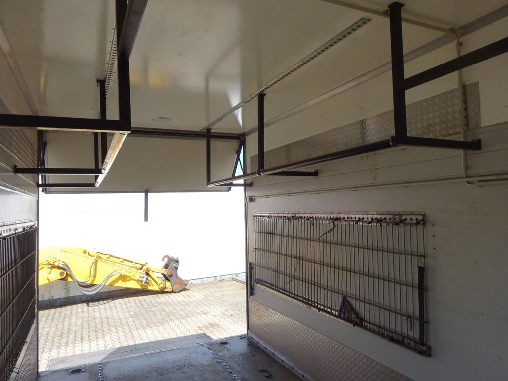 Camion fourgon MAN 8.220 Koffer mit LBW als Wohnmobil ausgebaut 4x2 MAN 8.220 Koffer mit LBW als Wohnmobil ausgebaut 4x2: photos 18 Camion fourgon MAN 8.220 Koffer mit LBW als Wohnmobil ausgebaut 4x2 MAN 8.220 Koffer mit LBW als Wohnmobil ausgebaut 4x2: photos 18