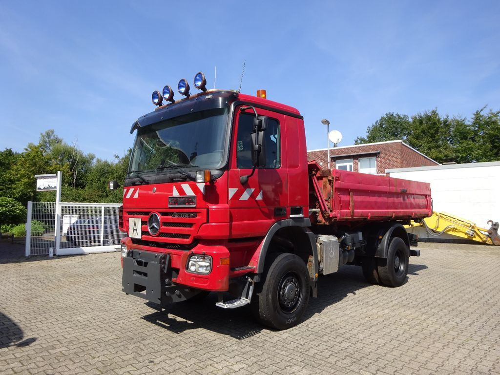 Mercedes-Benz 1832 Actros MEILLER 3Skipper4x4 mit Schneeplatte - Camion benne: photos 1 Mercedes-Benz 1832 Actros MEILLER 3Skipper4x4 mit Schneeplatte - Camion benne: photos 1