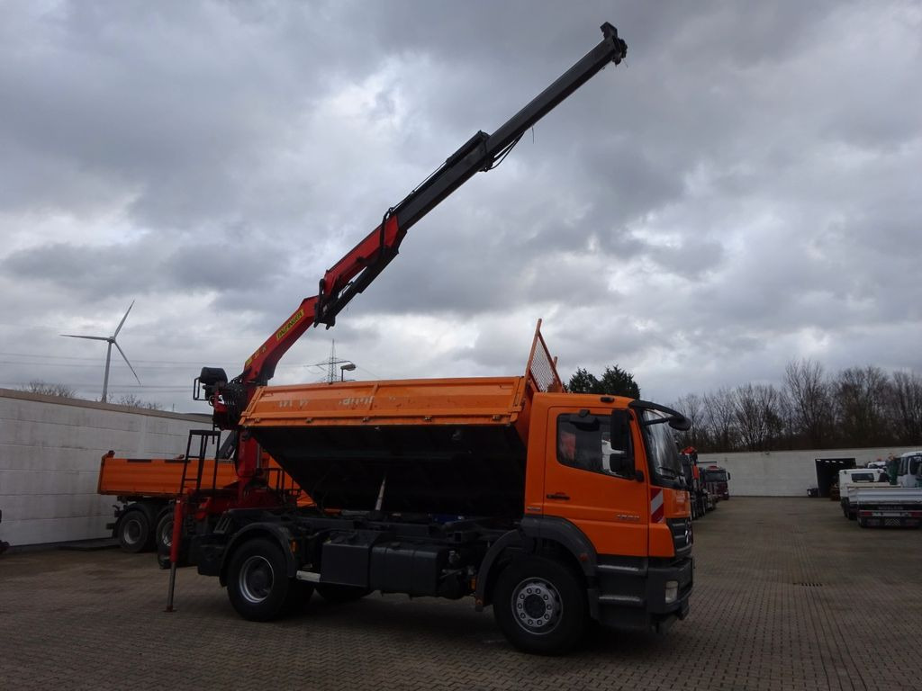 Mercedes-Benz 1833 Axor Kipper mit Kran Wechselsytem - Camion benne, Camion grue: photos 3 Mercedes-Benz 1833 Axor Kipper mit Kran Wechselsytem - Camion benne, Camion grue: photos 3