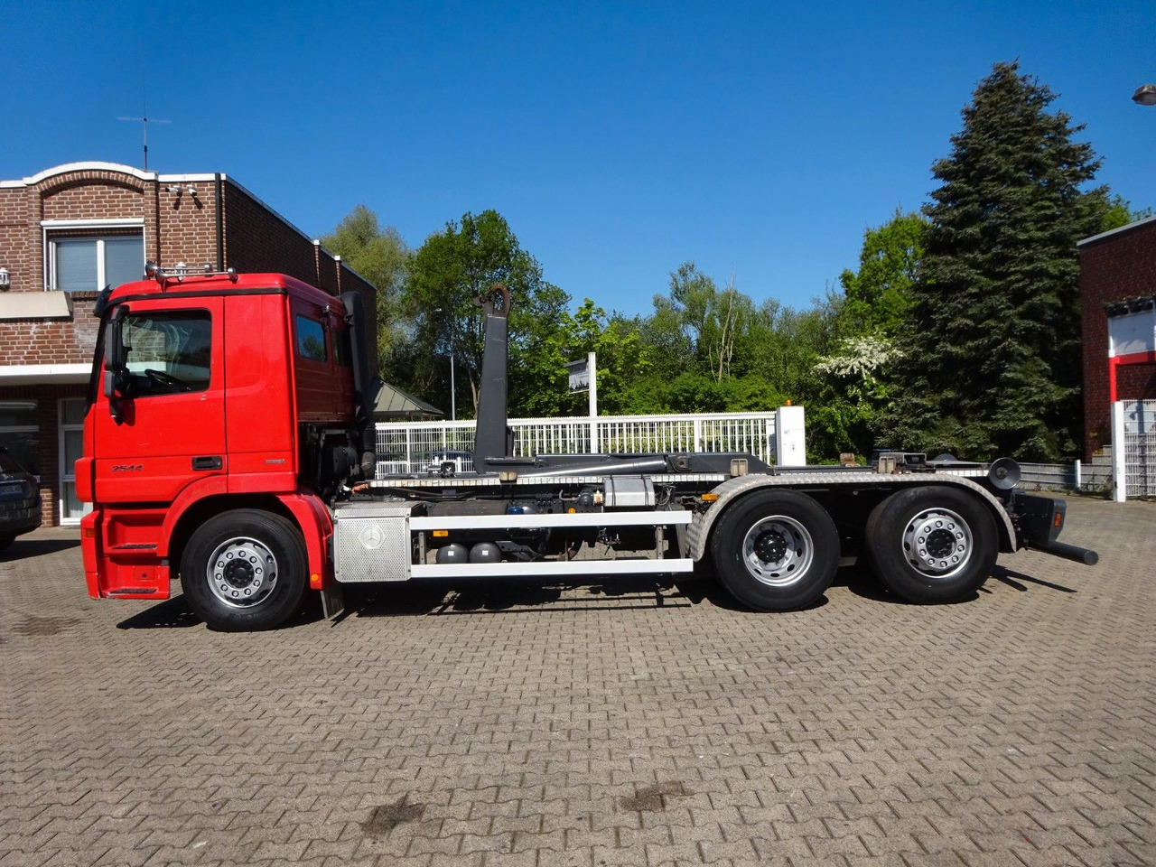 Mercedes-Benz 2544 Actros GERGEN Abroller + Lift-Lenkachse - Camion ampliroll: photos 5 Mercedes-Benz 2544 Actros GERGEN Abroller + Lift-Lenkachse - Camion ampliroll: photos 5