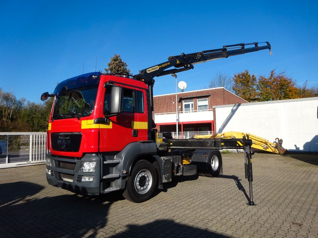 MAN 18.400 TGA SZM + PK 18002 Kran 4x2 - Tracteur routier: photos 3 MAN 18.400 TGA SZM + PK 18002 Kran 4x2 - Tracteur routier: photos 3