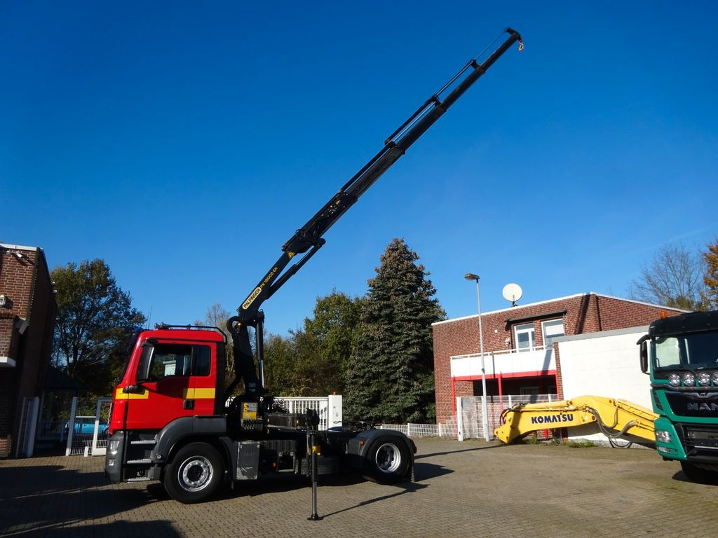 MAN 18.400 TGA SZM + PK 18002 Kran 4x2 - Tracteur routier: photos 4 MAN 18.400 TGA SZM + PK 18002 Kran 4x2 - Tracteur routier: photos 4
