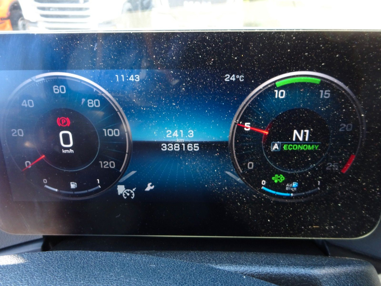 Tracteur routier Mercedes-Benz 1846 Actros SZM HAD ALLRAD: photos 16