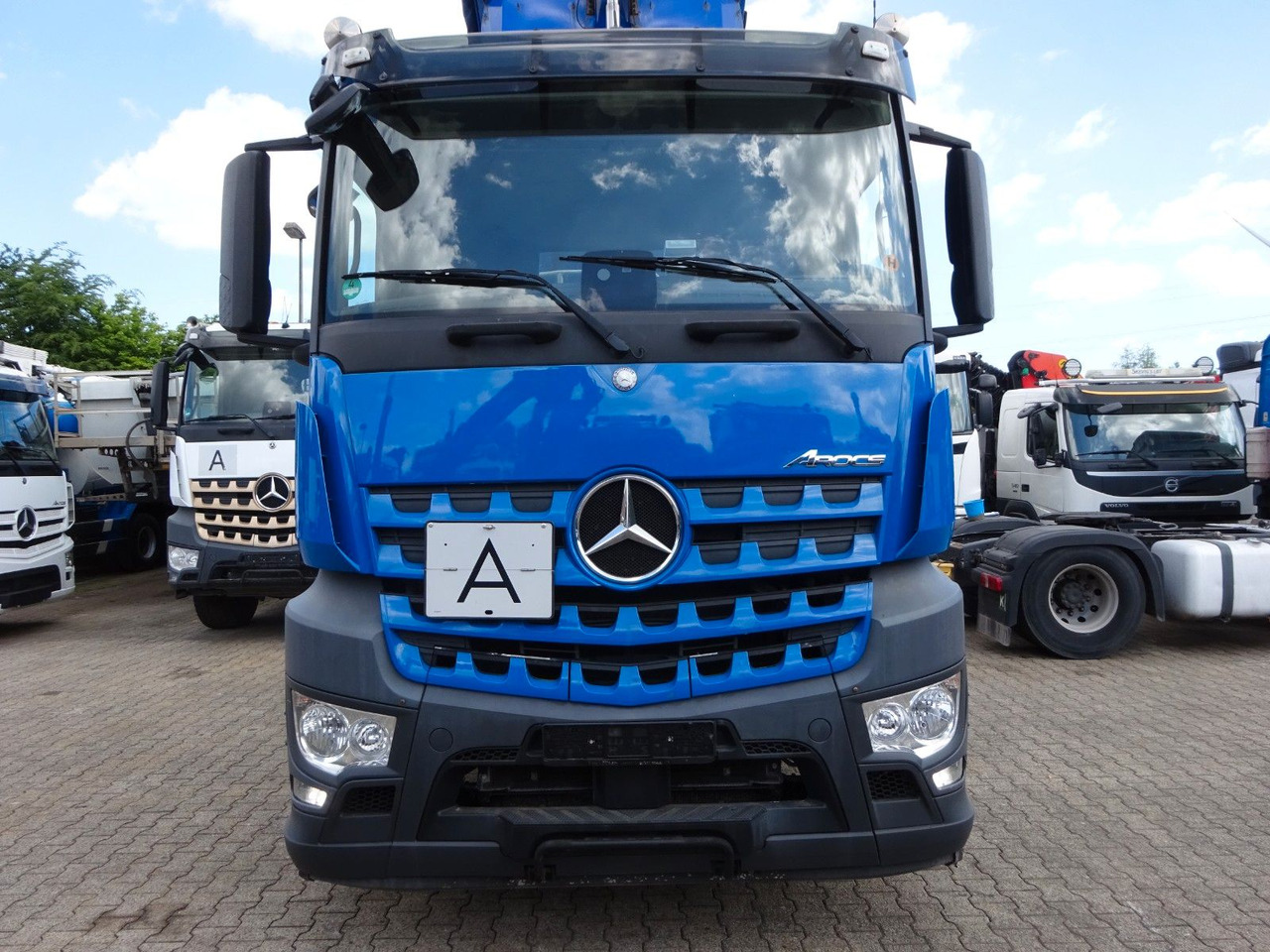 Mercedes-Benz 1853 Arocs SZM mit Kipperpumpe - Tracteur routier: photos 4 Mercedes-Benz 1853 Arocs SZM mit Kipperpumpe - Tracteur routier: photos 4